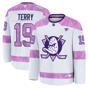 Youth Premium Anaheim Ducks Troy Terry White 2024 Hockey Fights Cancer Practice Official Fanatics Jersey